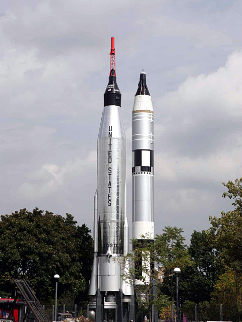 nyscience-rockets-03.jpg